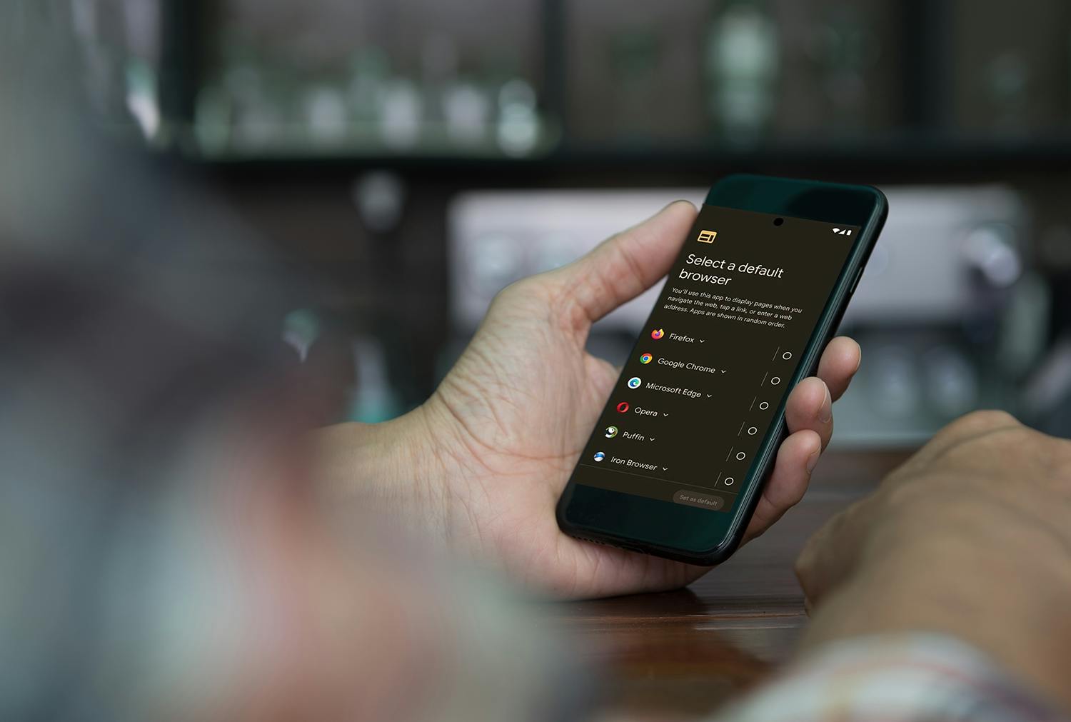 Standardwebbläsare och sökmotor: Snart, tack vare EU, kommer du att få ett fritt val i din mobil.